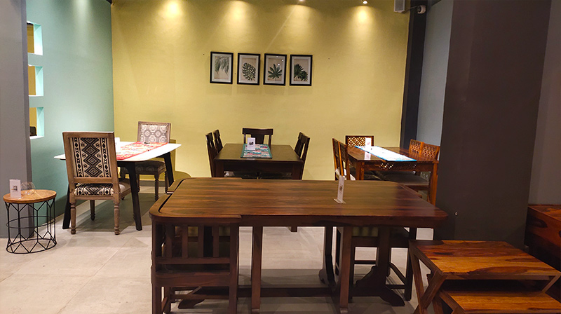dining table sets at Furniture Store - Jaipur
